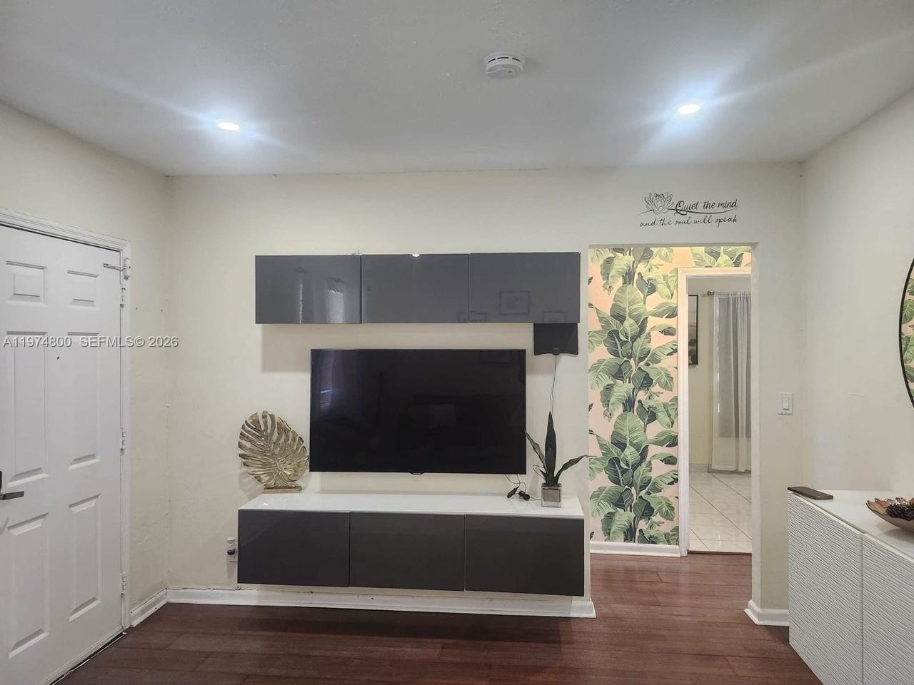 11220 Ne 11th Pl #11220 - Photo 7 of 24