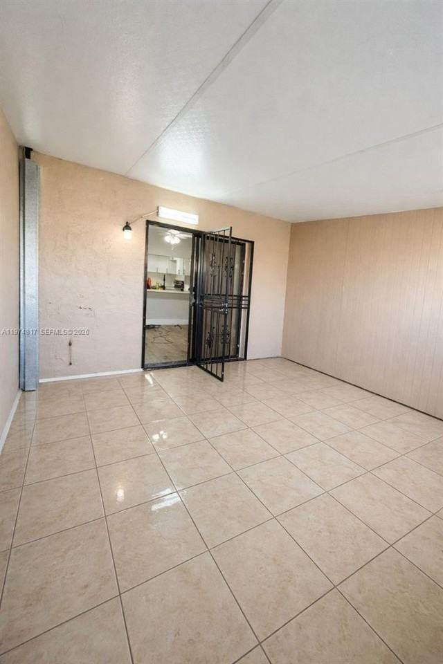 5935 W 16th Ln - Photo 4 of 15