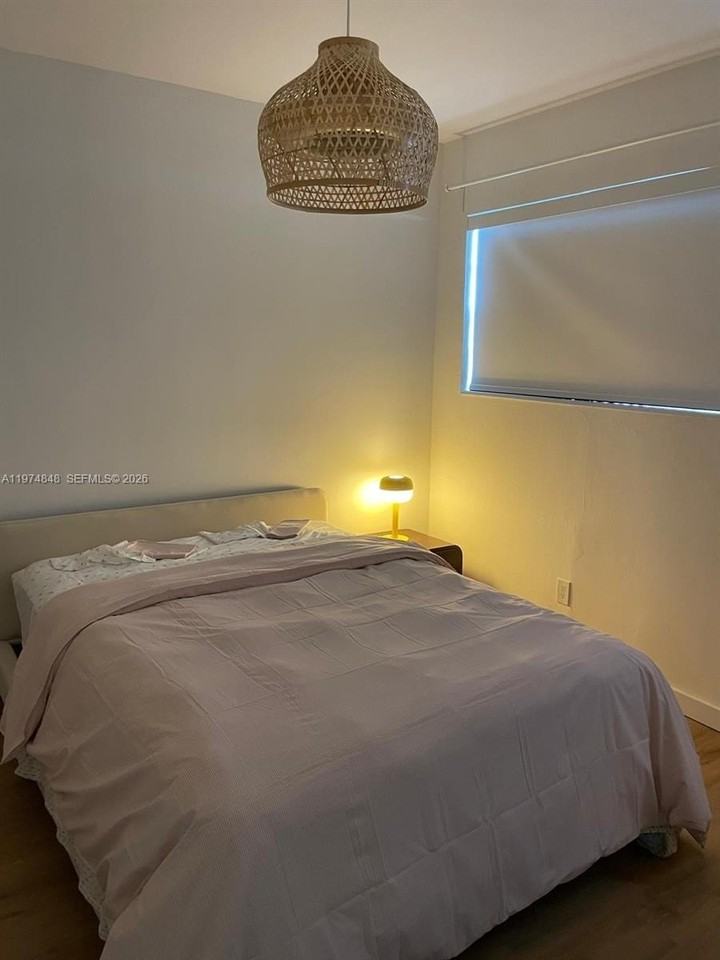 8600 Byron Ave #8600-9 - Photo 4 of 5