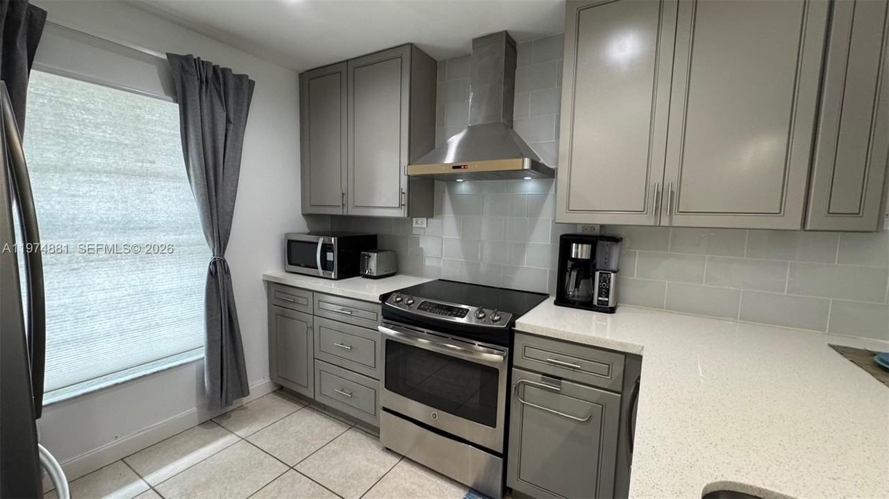 405 Bennington Ln #405 - Photo 5 of 27