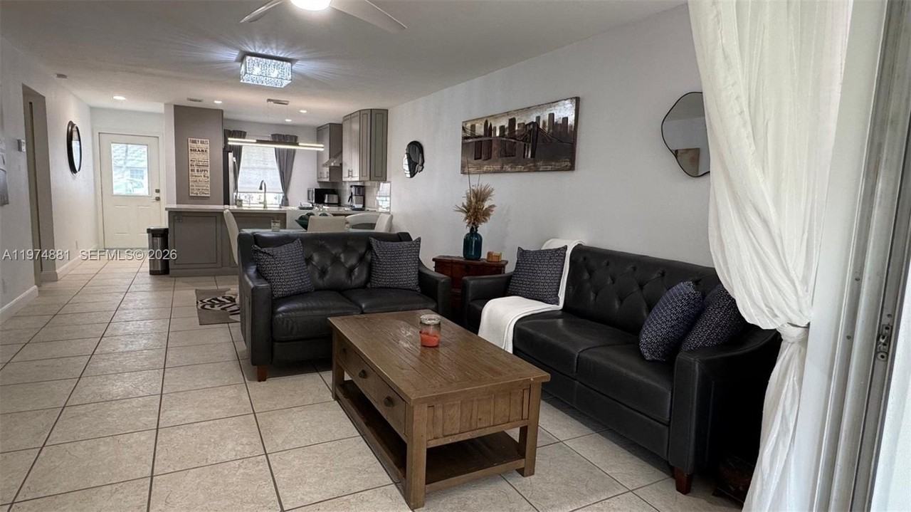 405 Bennington Ln #405 - Photo 7 of 27