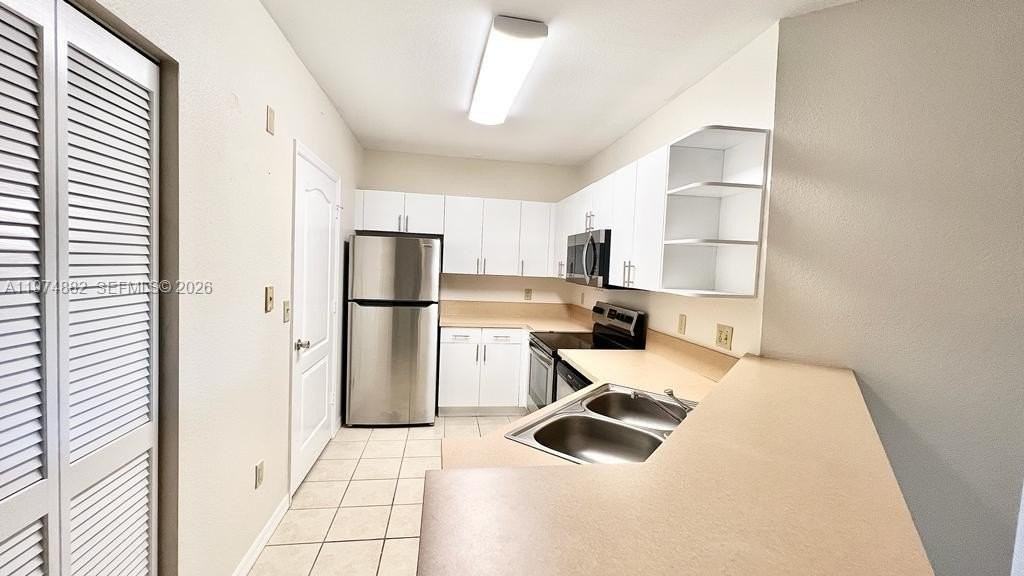 120 Sw Peacock Blvd #11206 - Photo 3 of 21