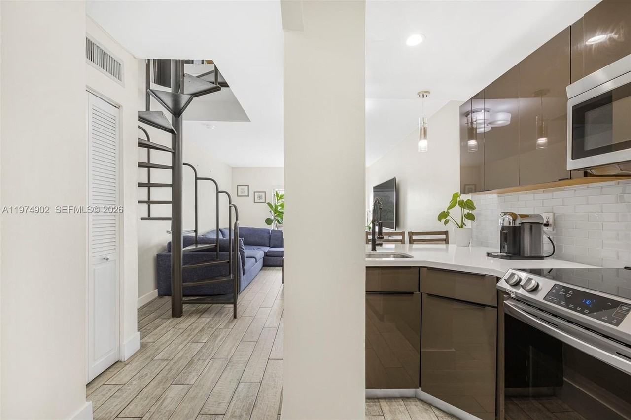 7801 Ne 4th Ct #304 - Photo 5 of 30