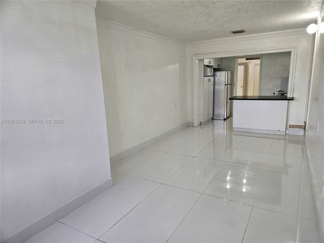 131 Sw 53rd Ct #2 - Photo 2 of 8