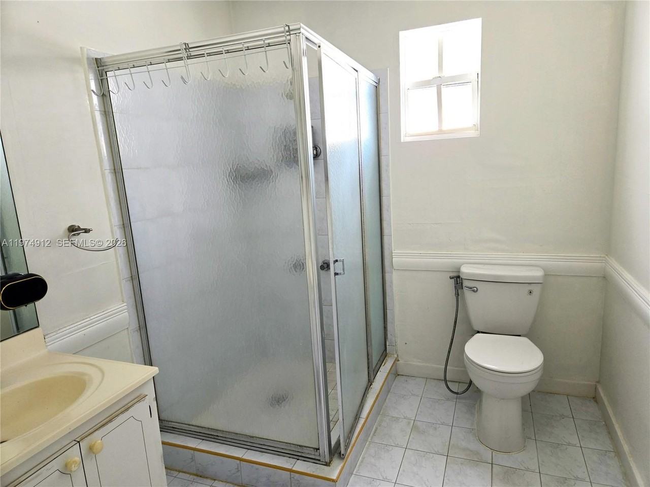 131 Sw 53rd Ct #2 - Photo 7 of 8