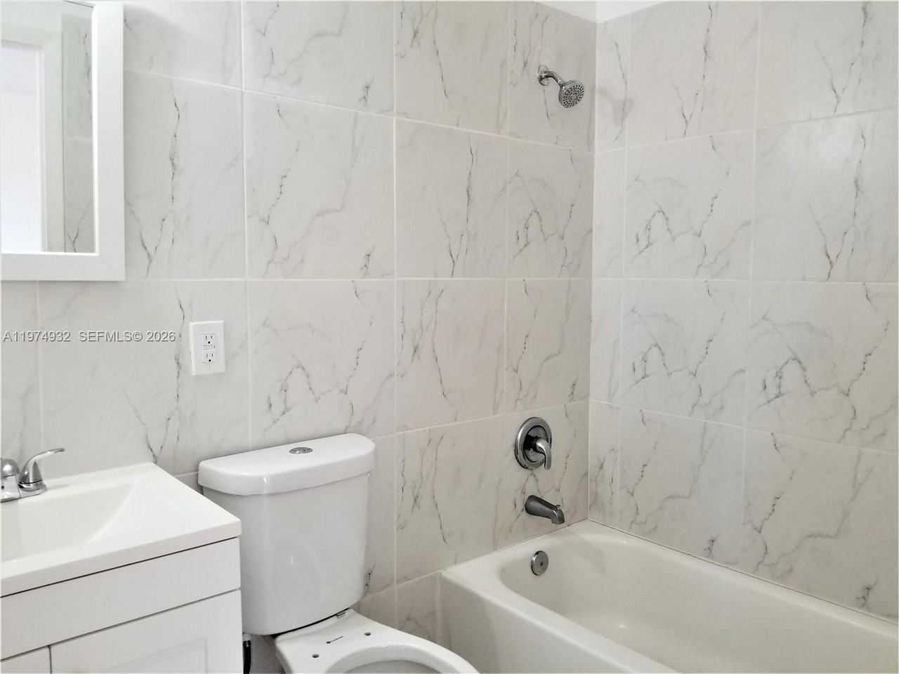 50 W 4th St #13 - Photo 3 of 5