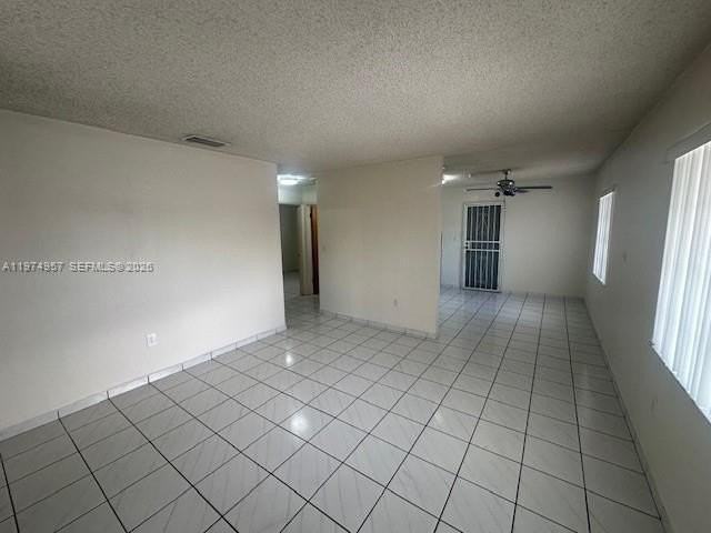 1876 Nw 6th St #1878 - Photo 3 of 6