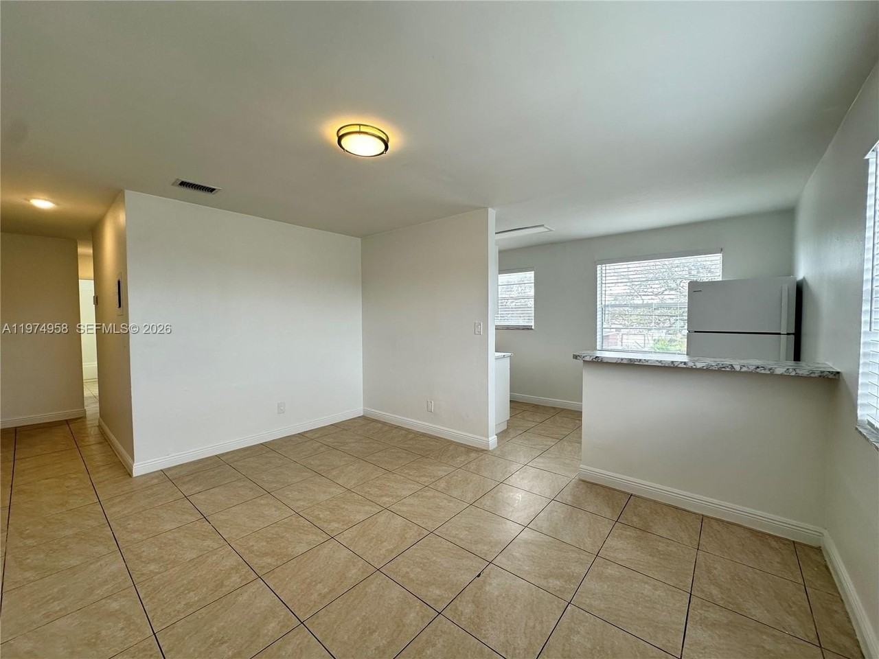 5621 Sw 36th Ct #201 - Photo 6 of 22