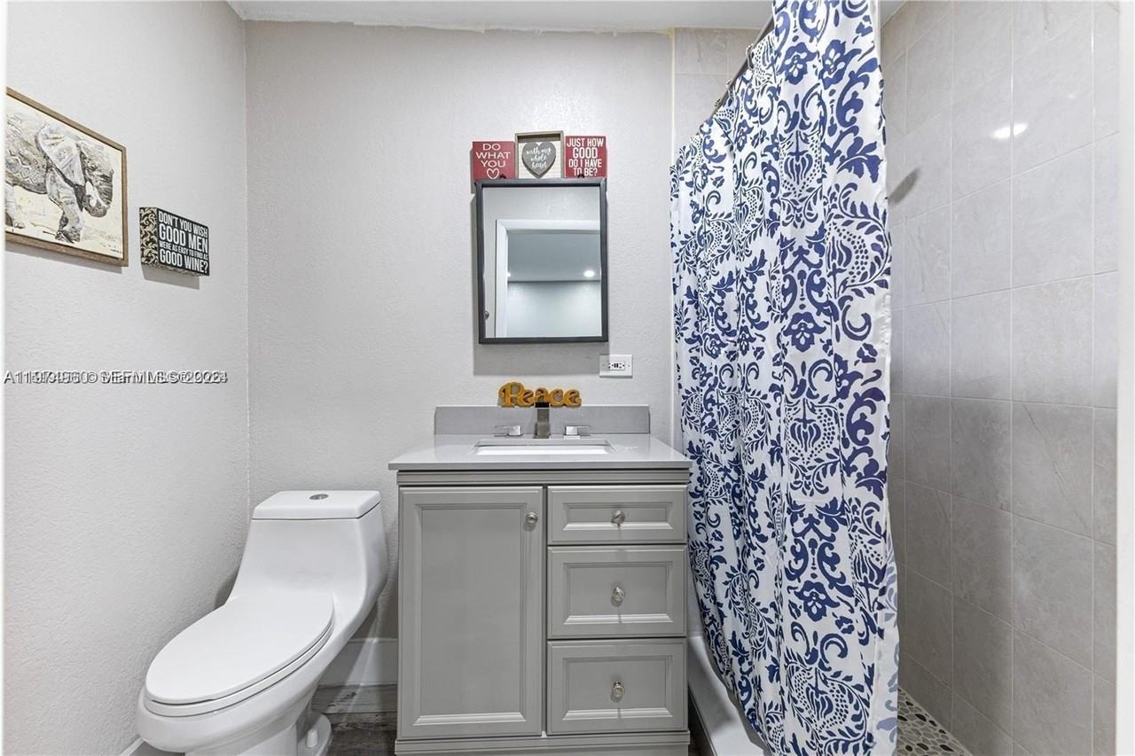 14830 Sw 172nd St #2 - Photo 5 of 7