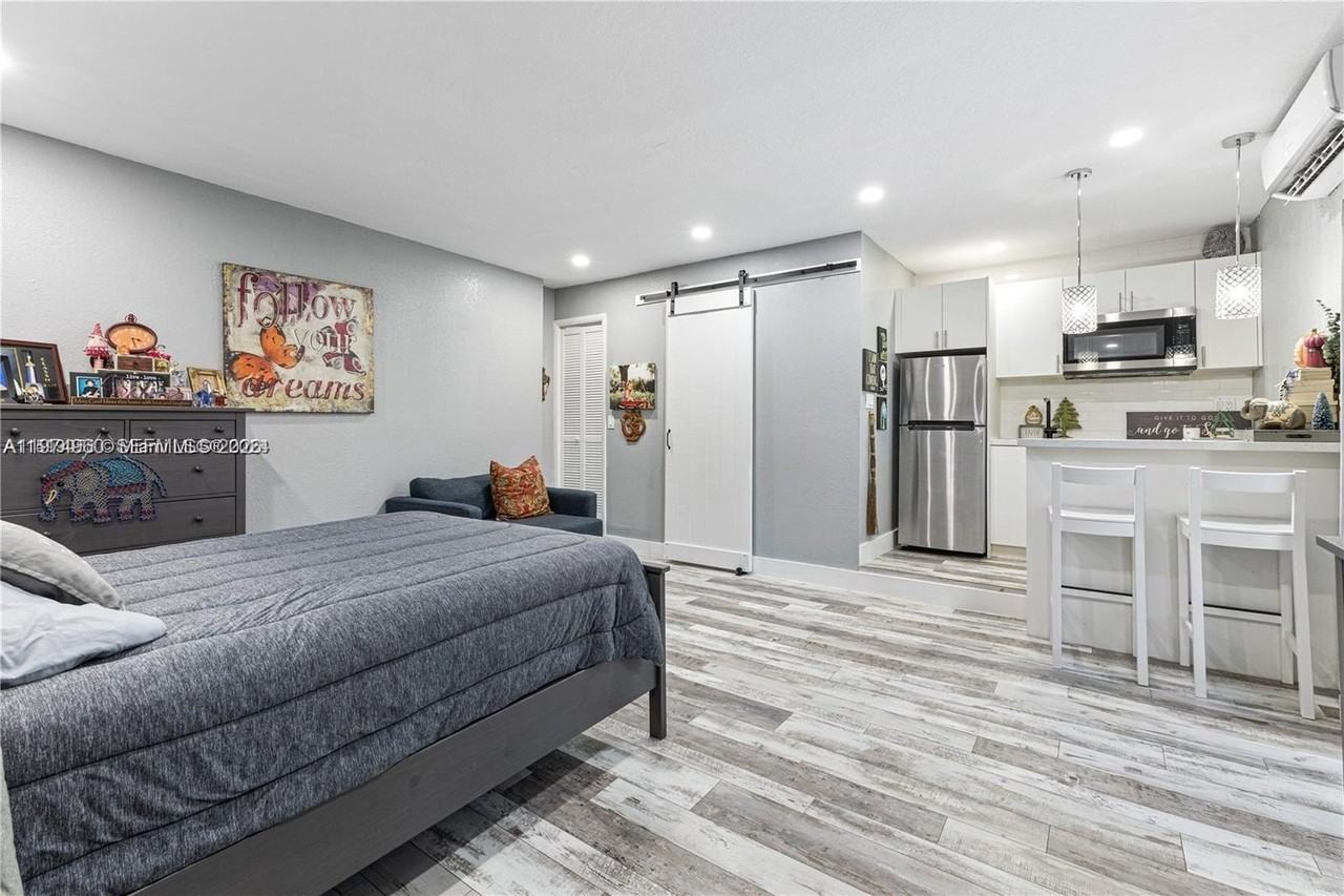 14830 Sw 172nd St #2 - Photo 6 of 7