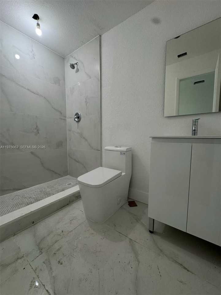 1762 Nw 63rd St #1764 - Photo 3 of 5