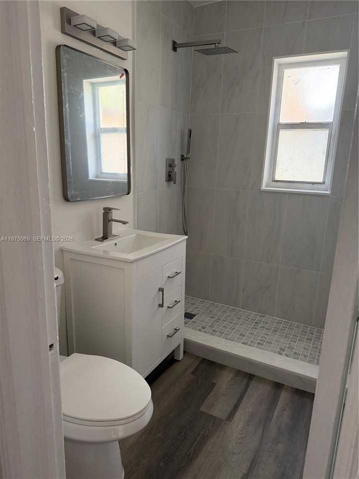 1325 Nw 124th St #1325 - Photo 6 of 6