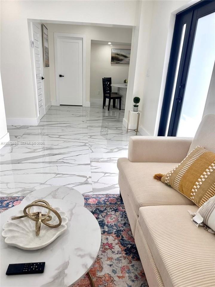 237 Ne 110th Ter #237 - Photo 4 of 12