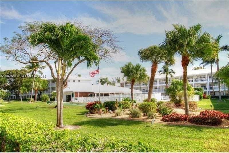 5200 Ne 24th Ter #C312 - Photo 3 of 12