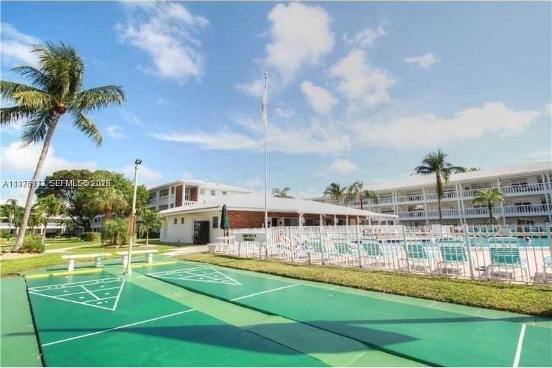 5200 Ne 24th Ter #C312 - Photo 4 of 12