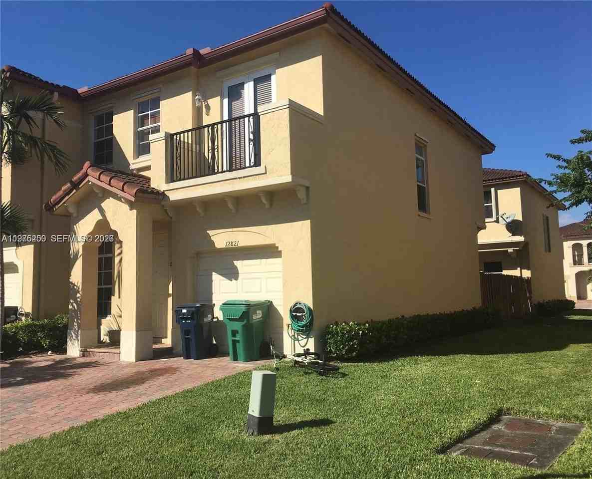 12821 Sw 135th St - Photo 2 of 12