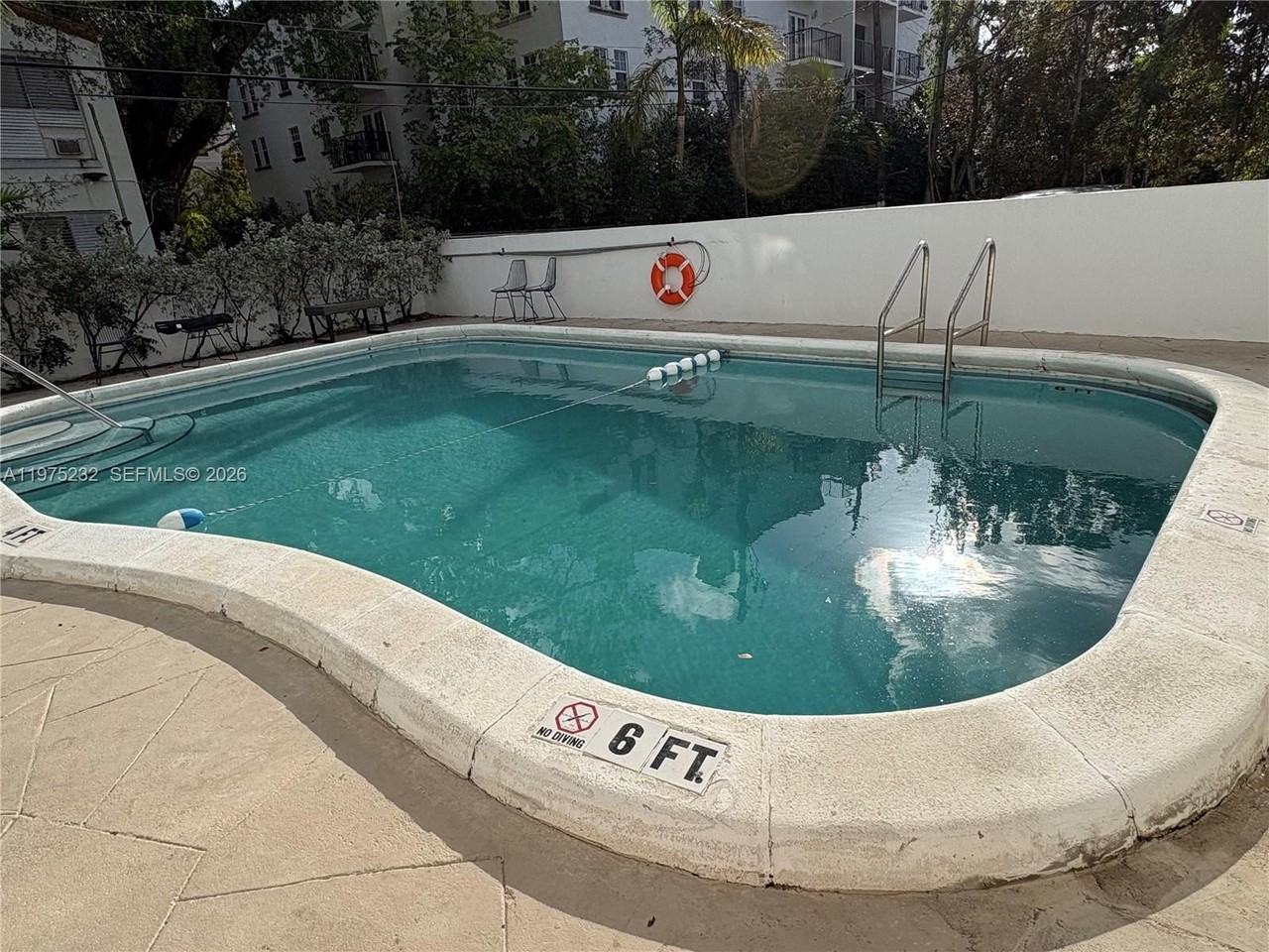 318 Majorca Ave #204 - Photo 2 of 5