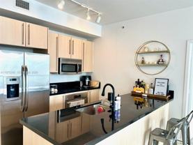 79 Sw 12th St #2010 - Photo 1 of 1