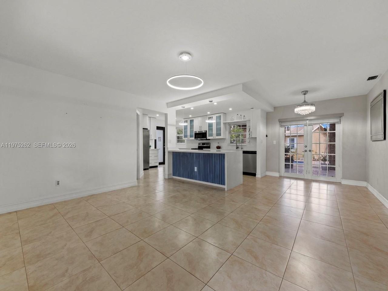 3605 Sw 122nd Pl #1 - Photo 7 of 50