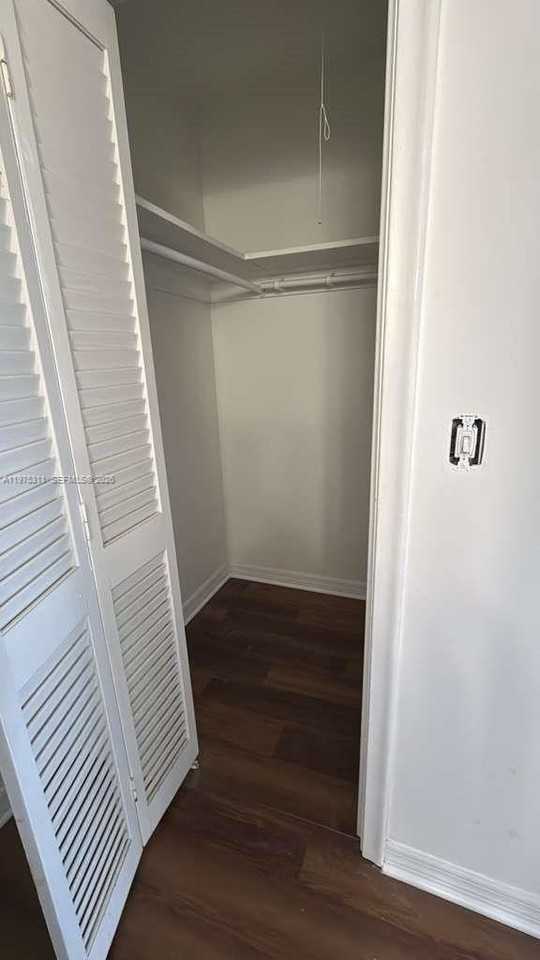 104 Easthampton E #104 - Photo 3 of 8