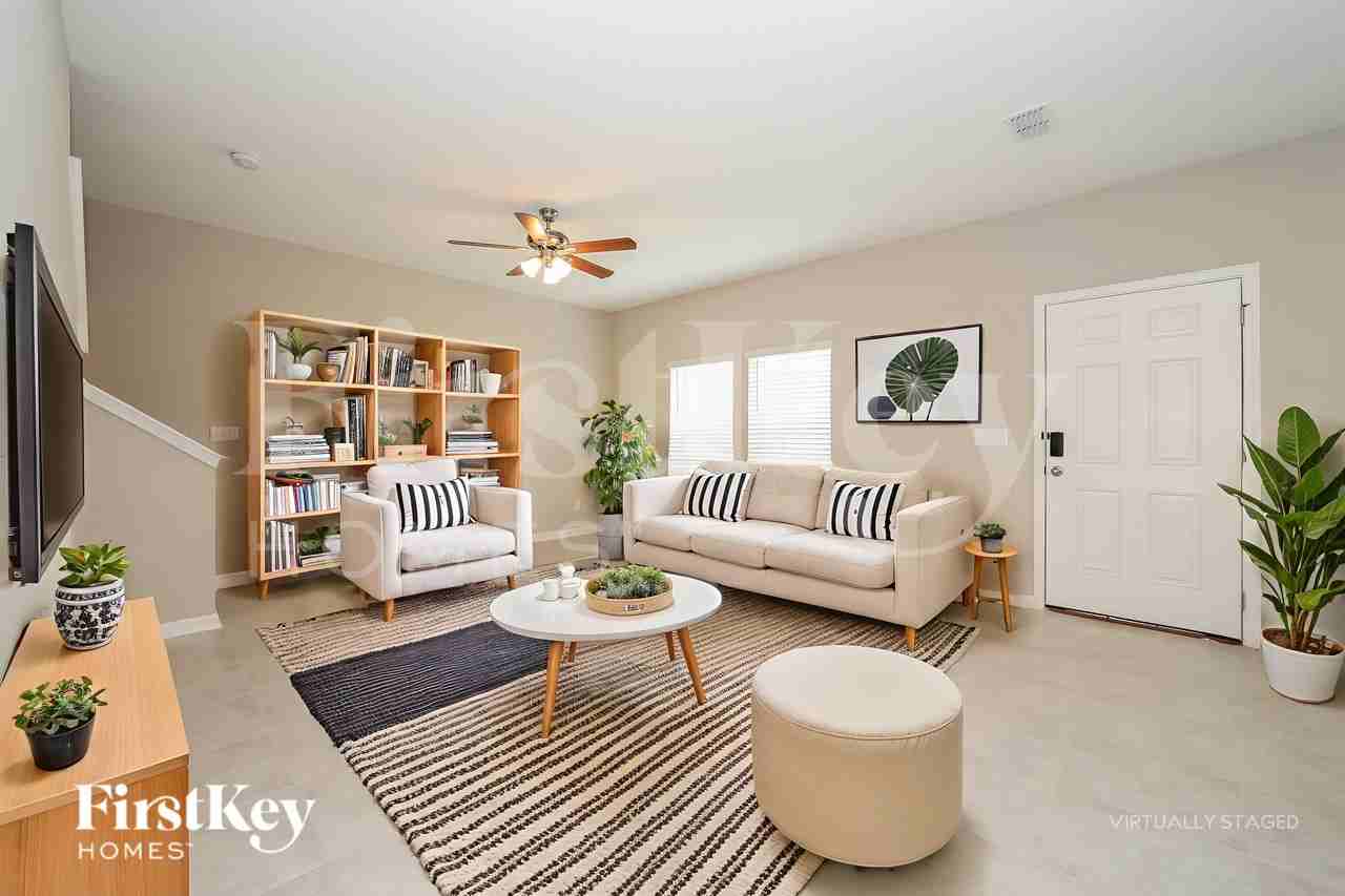 75161 Chelsea Garden Ln - Photo 3 of 18