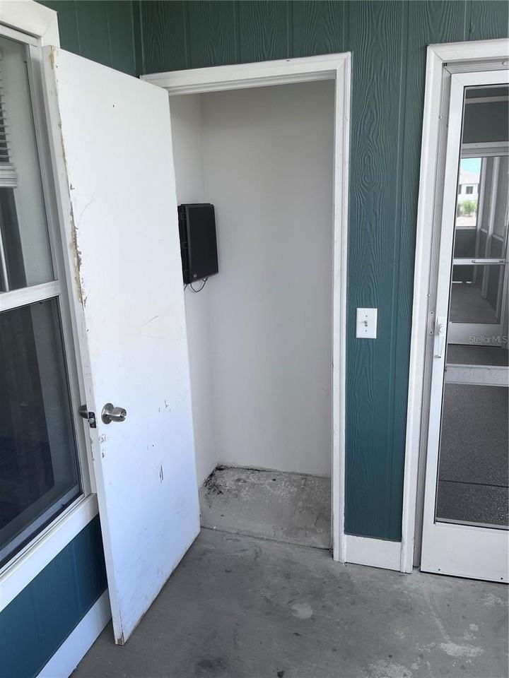 4802 51st St W #311 - Photo 3 of 22