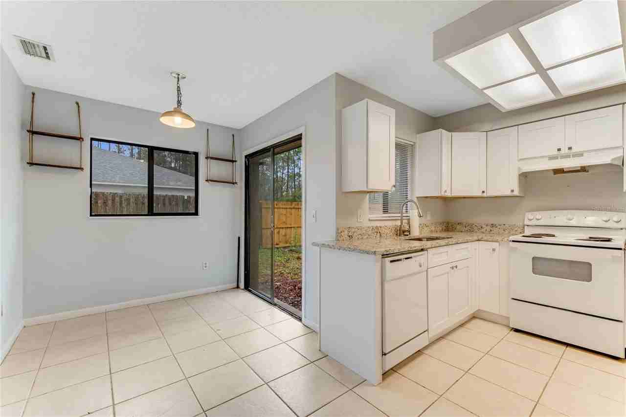 49 Braddock Ln - Photo 6 of 23