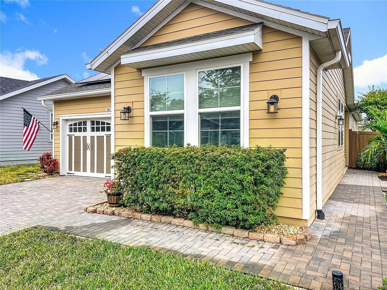 383 Alcove Dr - Photo 5 of 50