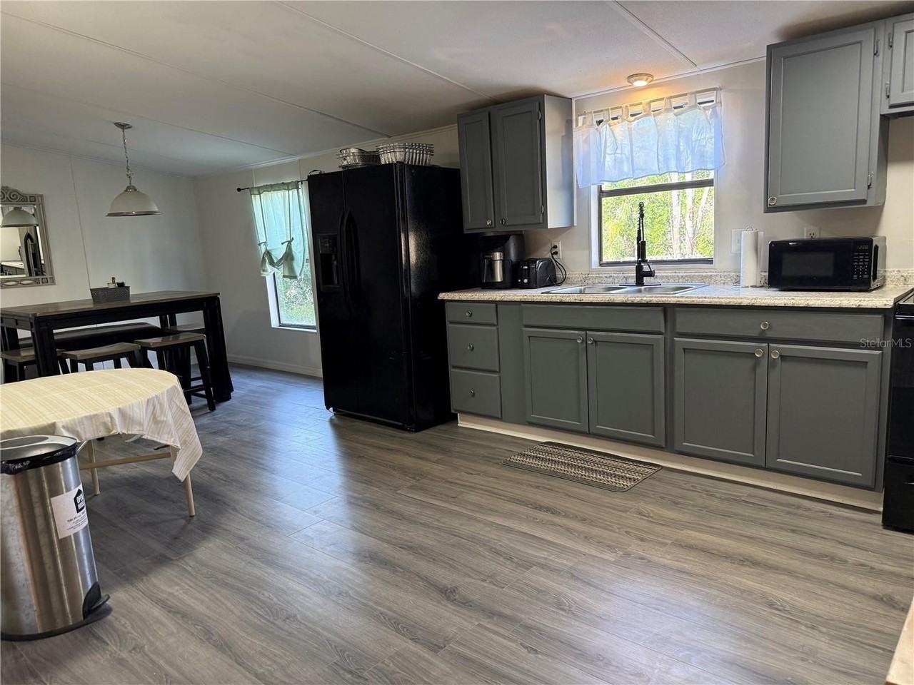 7740 Pretty Lake Rd - Photo 5 of 12