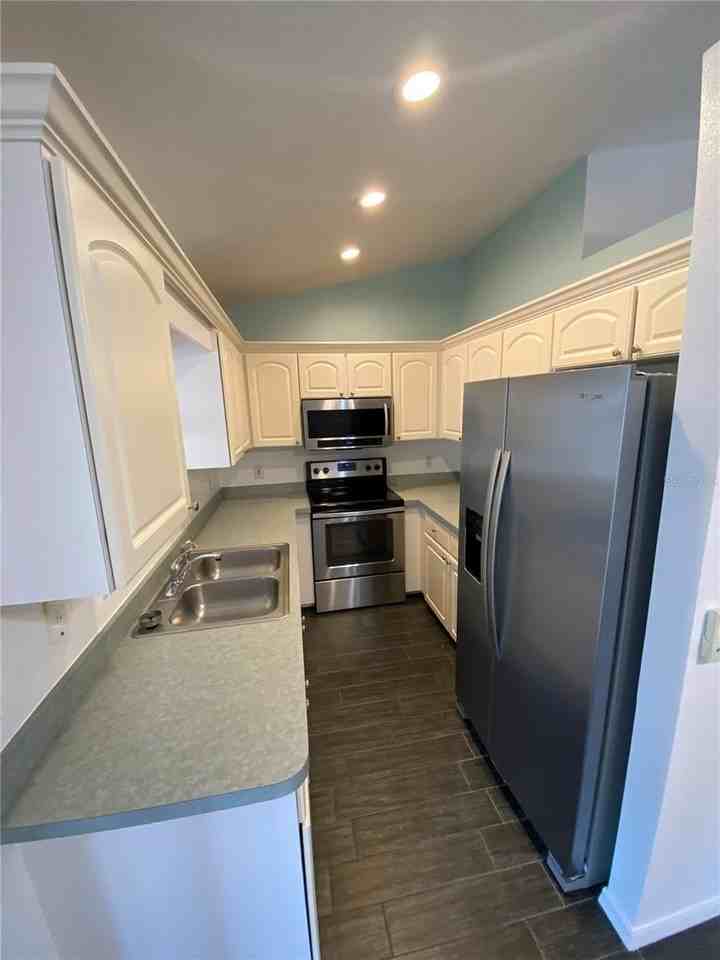 9195 Se 163rd St - Photo 6 of 12