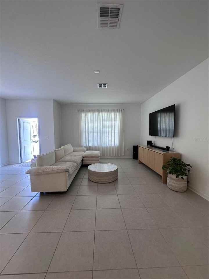 1868 Bright Sky Dr - Photo 5 of 34