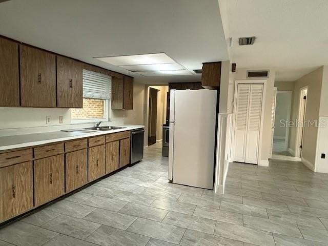 1420 Simmons Rd - Photo 3 of 19