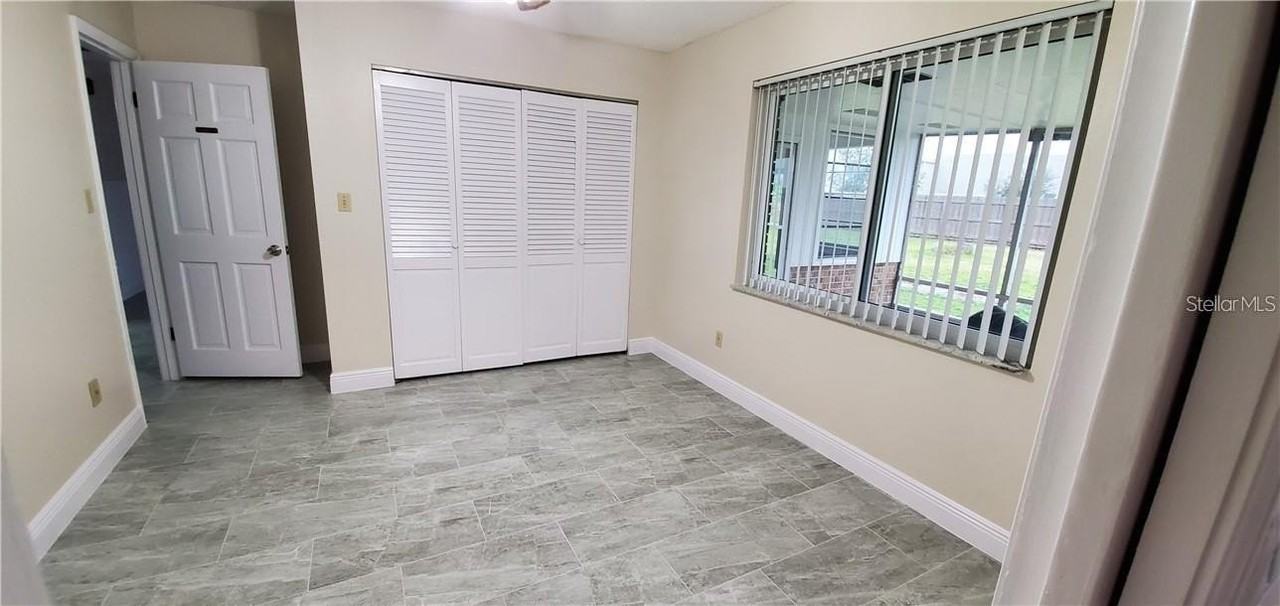 1420 Simmons Rd - Photo 7 of 19