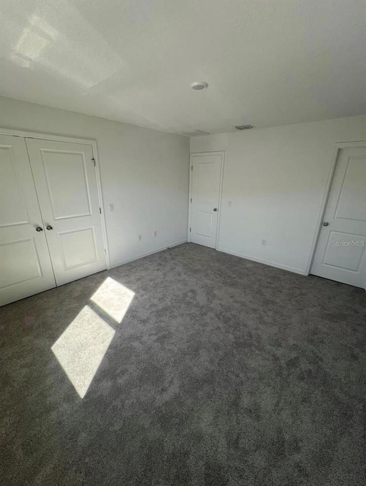 3068 Skyline Loop - Photo 7 of 11