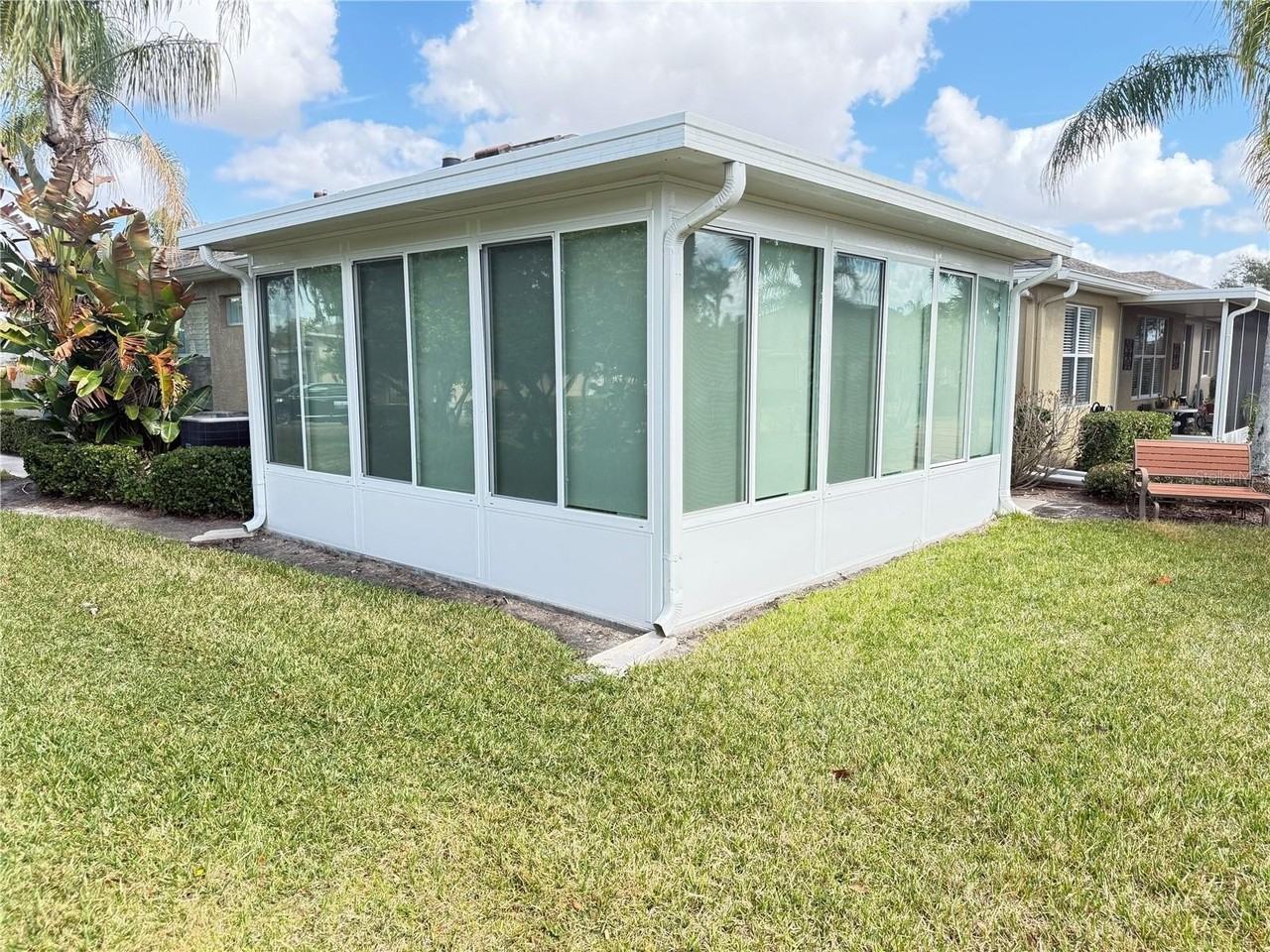 2052 Inverness Greens Dr - Photo 6 of 50