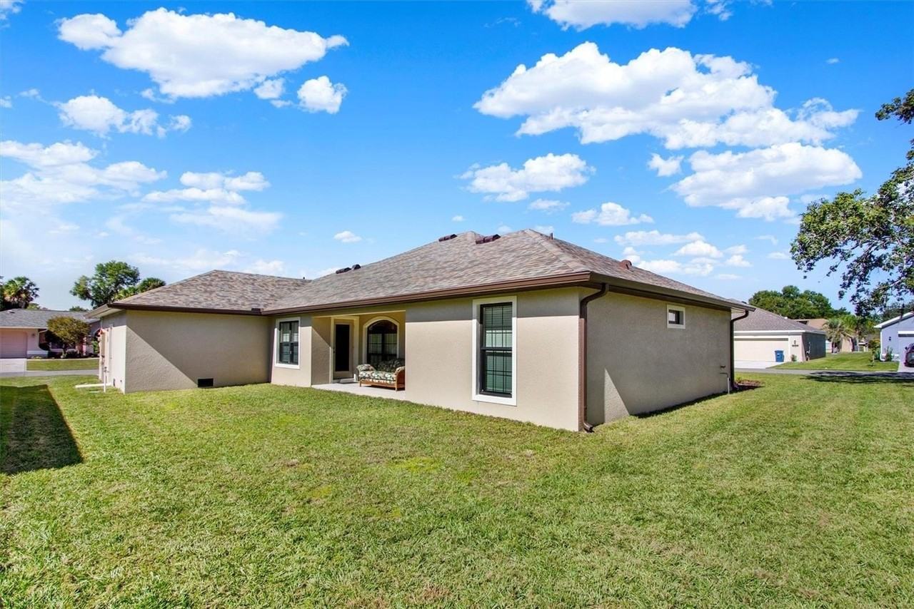 6028 Sundown Dr - Photo 5 of 34