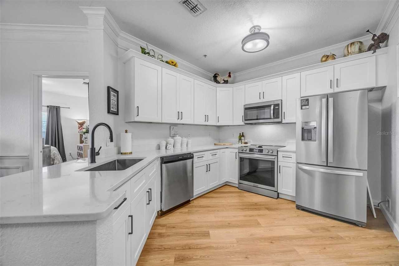 4309 Bayside Village Dr #101 - Photo 6 of 19