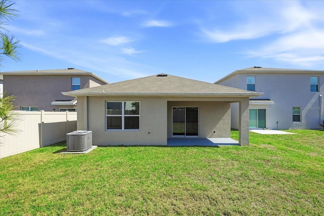 2901 Maiden Grass Isle - Photo 3 of 16