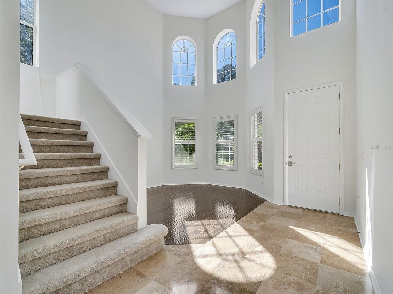 18022 Maui Isle Dr - Photo 5 of 50