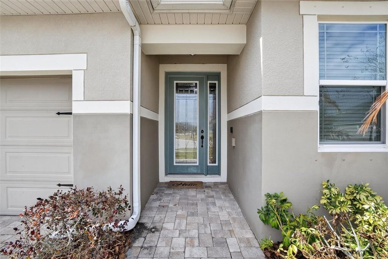 12313 Prairie Valley Ln - Photo 2 of 47