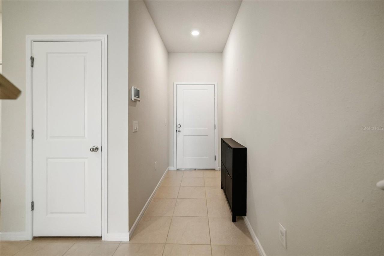 5489 Elmview Xing - Photo 6 of 45