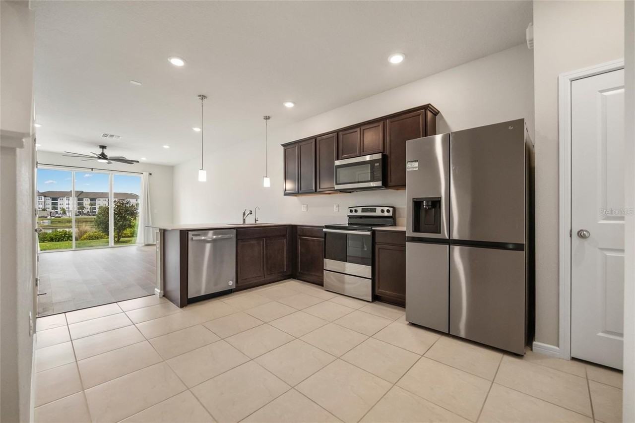 5489 Elmview Xing - Photo 7 of 45