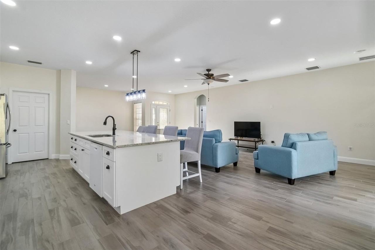 3311 Stonebridge Trl - Photo 5 of 33