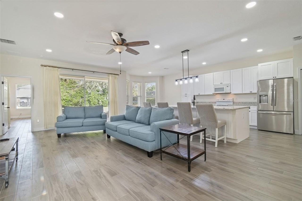 3311 Stonebridge Trl - Photo 6 of 33