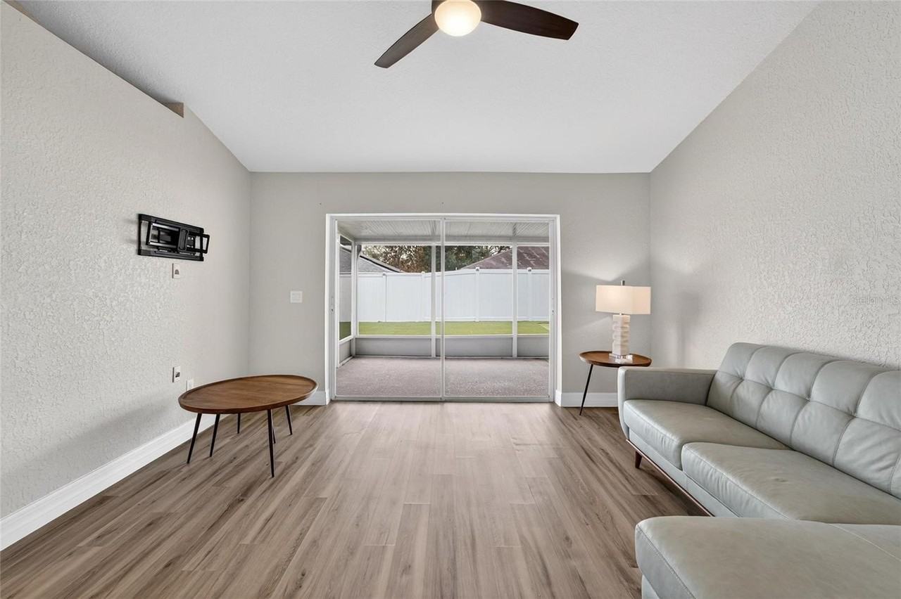 523 Napa Valley Cir - Photo 3 of 50