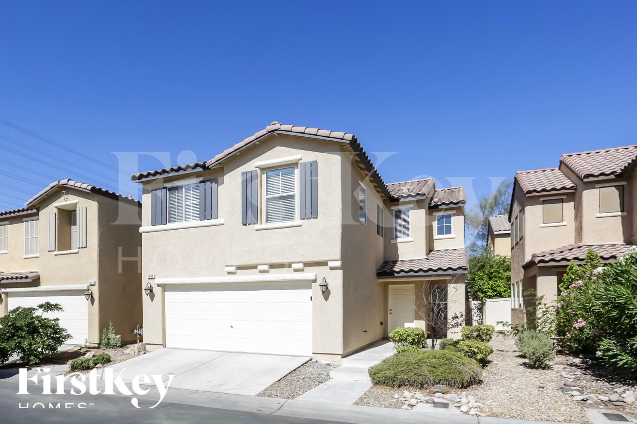 5681 Woods Crossing St - Photo 2 of 18