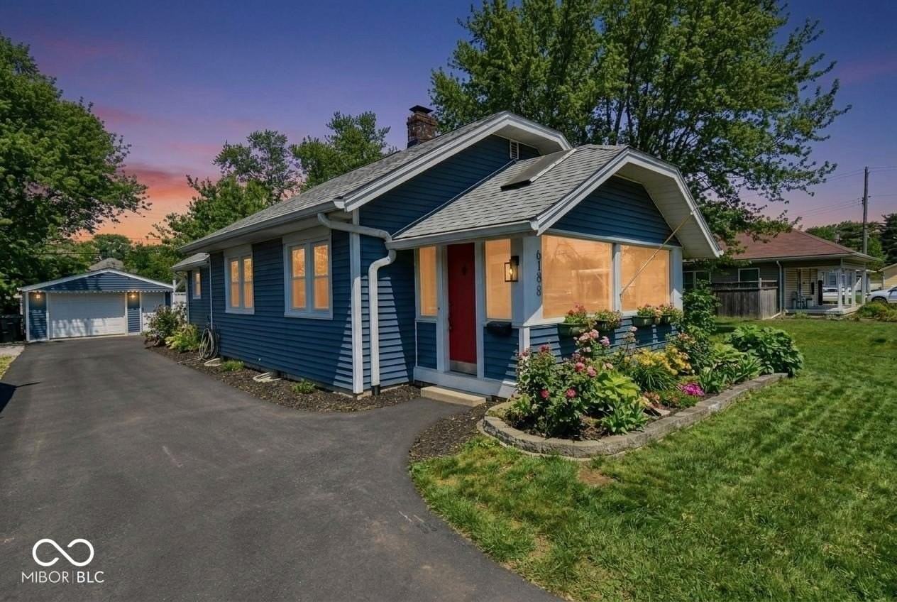 6186 Evanston Ave - Photo 3 of 30