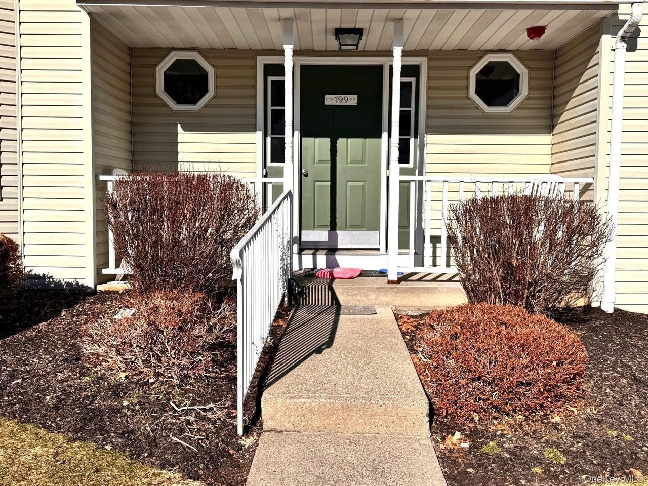 199 Ramapo Rd Apt D #D - Photo 3 of 28