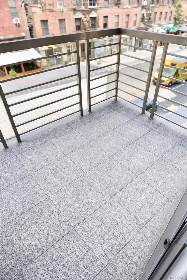 1635 lextington Avenue unit: 3D - Photo 7 of 8