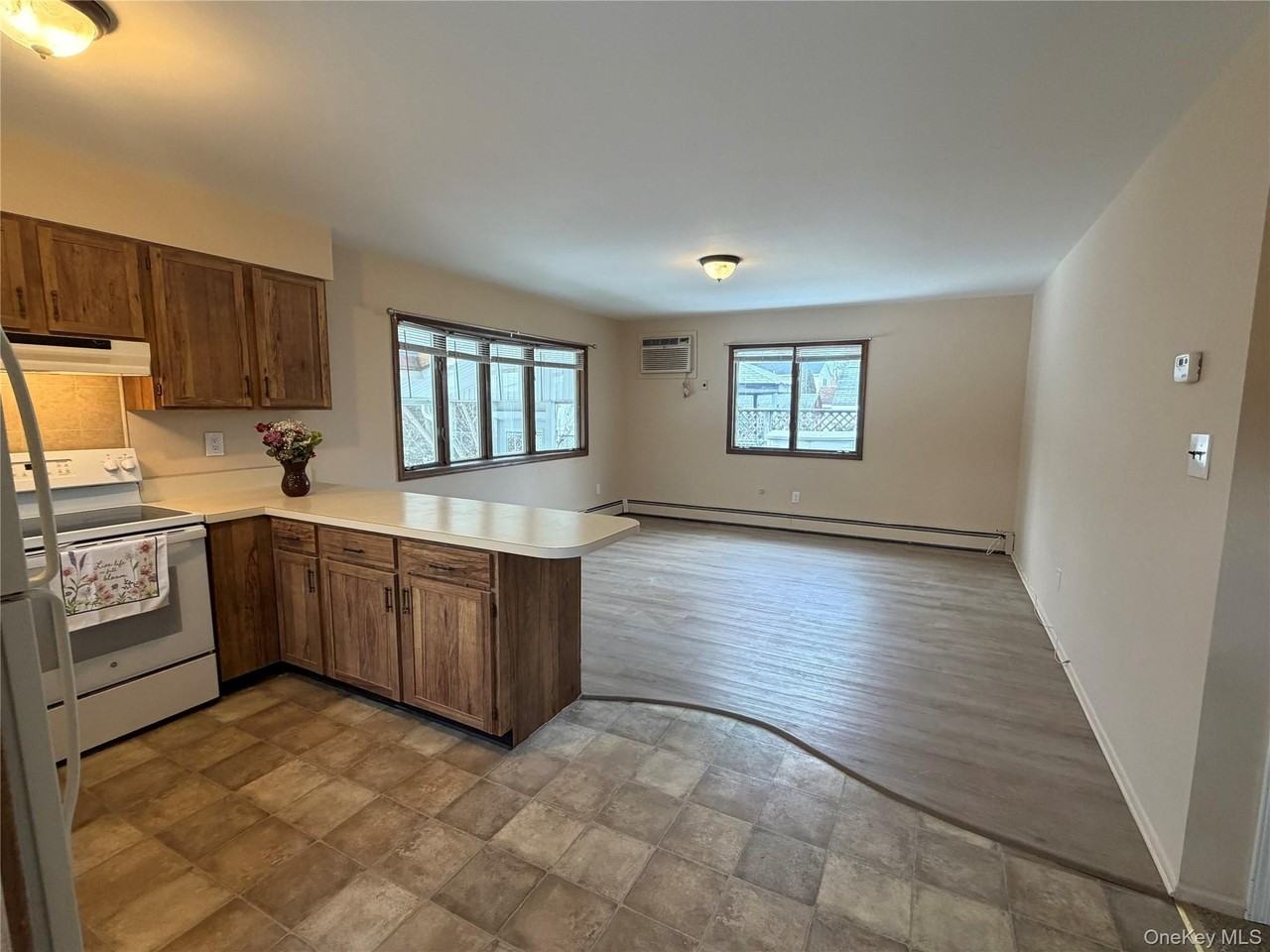 511A 6th St - Photo 3 of 23